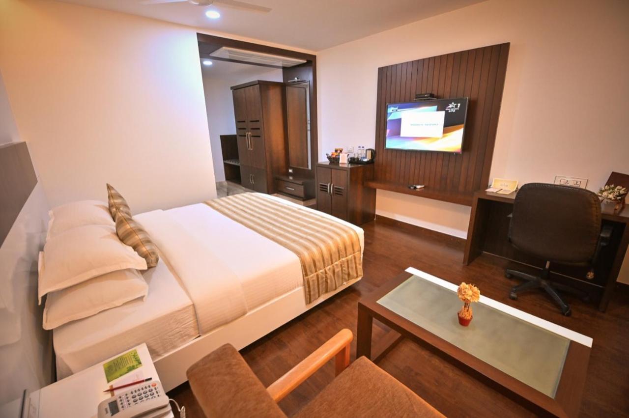Chola Serviced Apartment Tiruchirappalli Εξωτερικό φωτογραφία